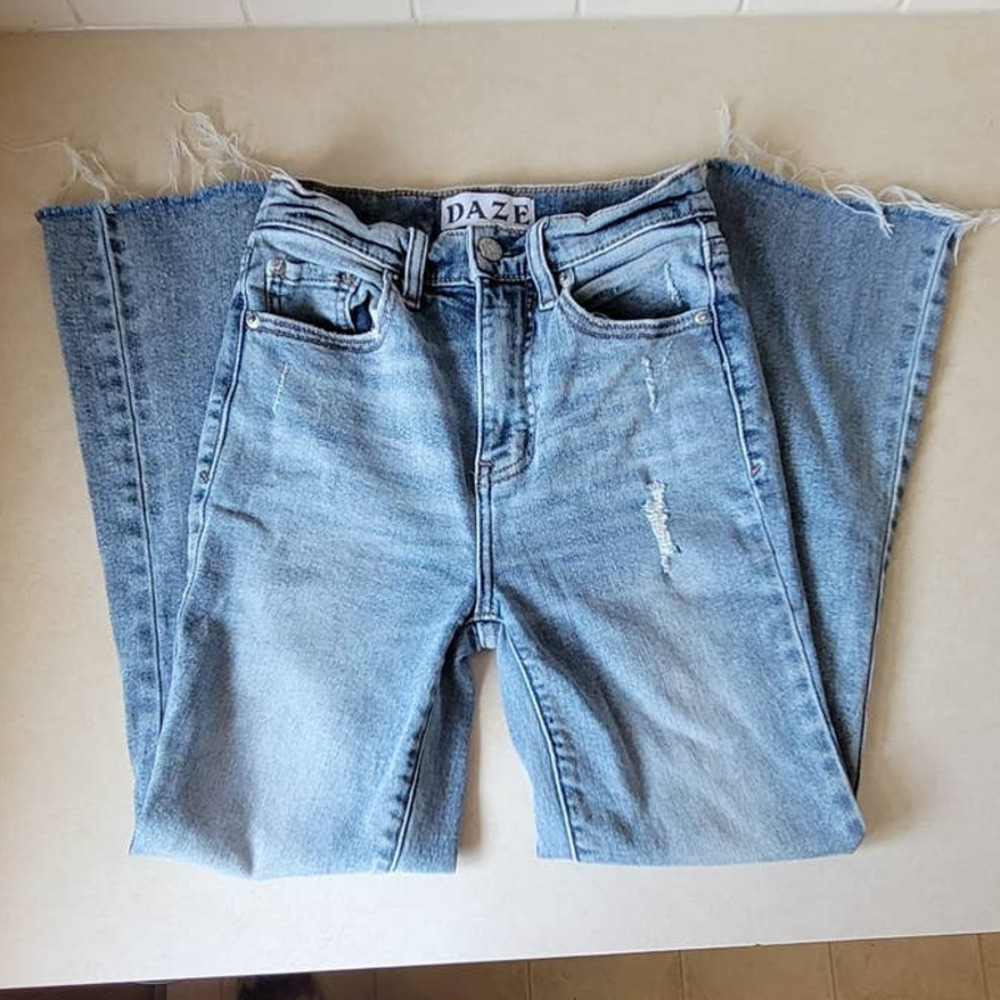 Daze Hug Organic Cotton Jeans Size 24